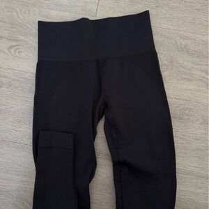 SET Active Black Leggings